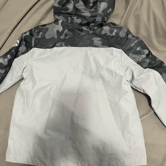 Zx 10/12 windbreaker nwt - Picture 4 of 4